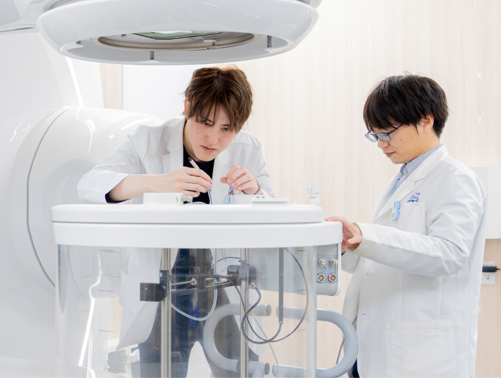 研究の実現を、技術でかなえる